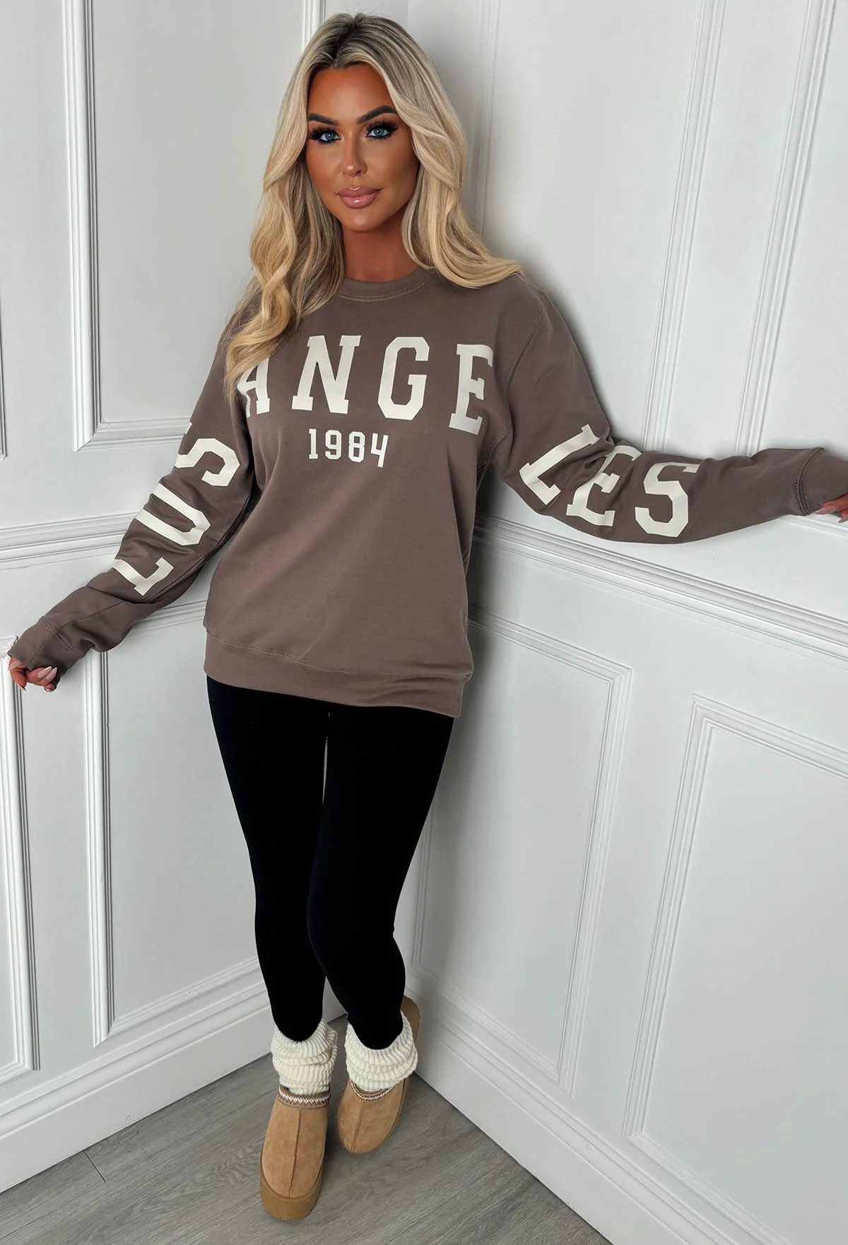 Bree Mocha Los Angeles Sweatshirt - Image 3