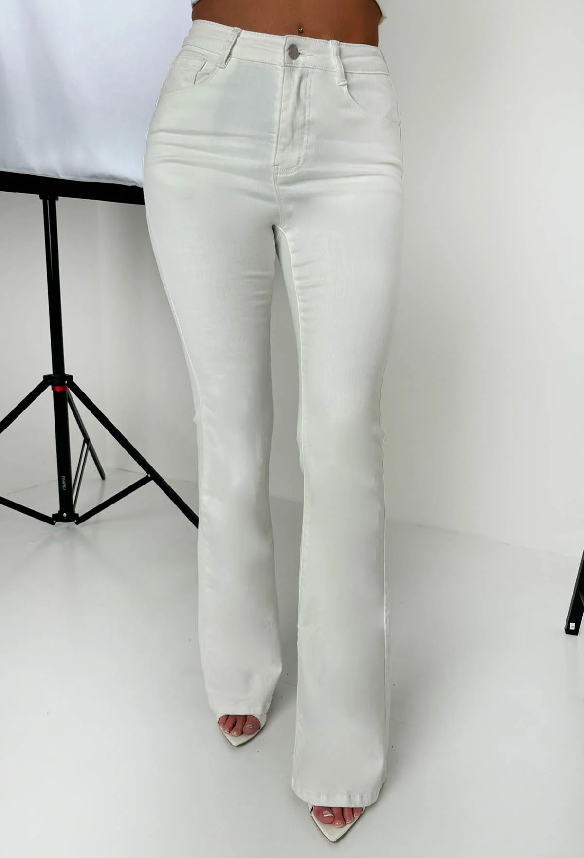 Christiane White Stretch Push Up Flared Jeans - Image 4
