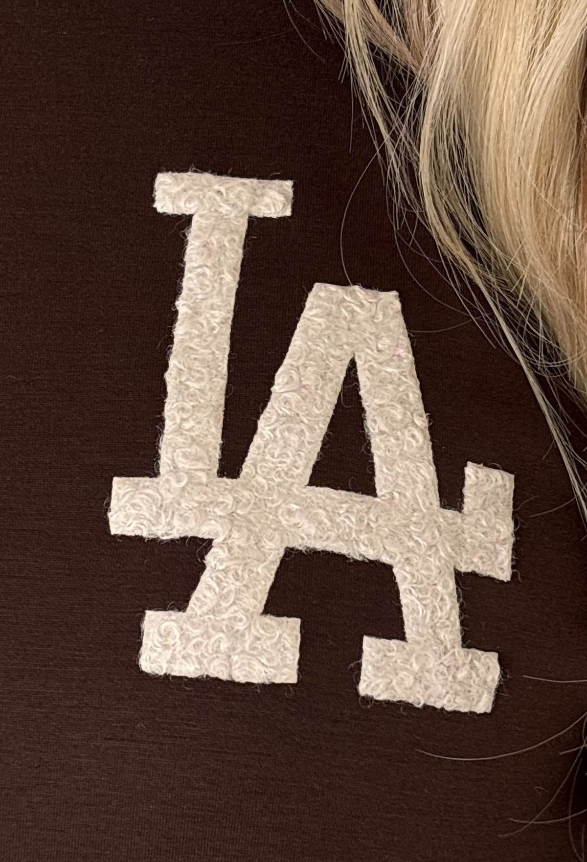 City Comforts Brown LA Sweatshirt - Image 5
