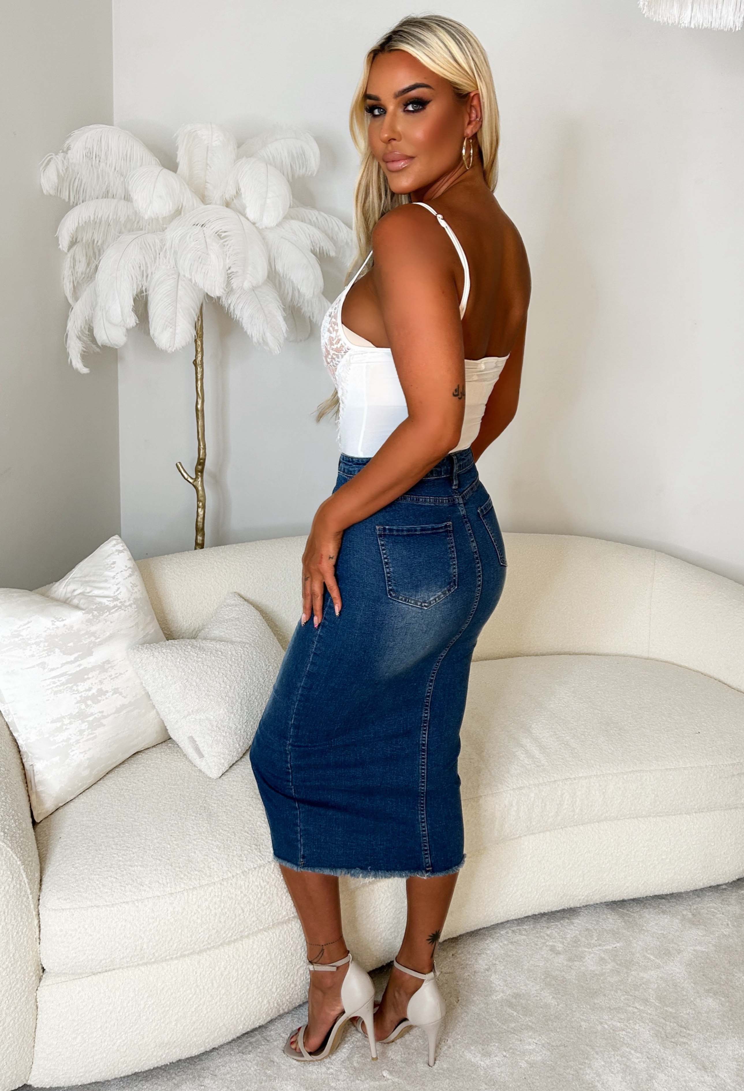 Denim Dynasty Mid Blue Stretch Frayed Hem Midi Denim Skirt - Image 2