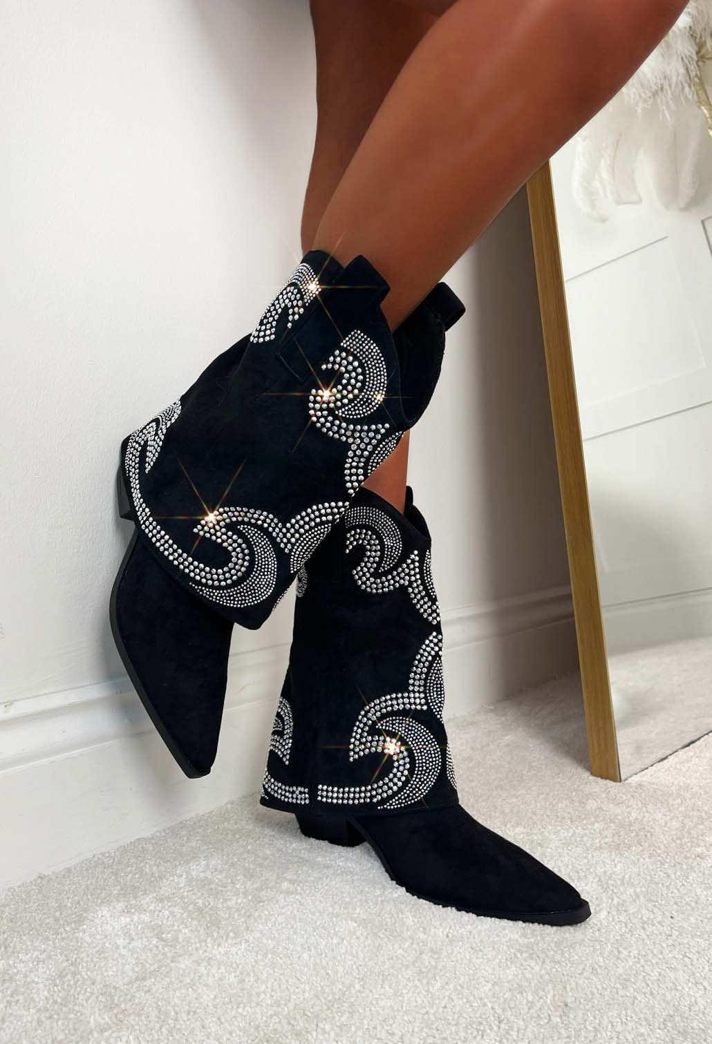 She's All That Black Studded Cowboy Shark Boot - Image 3