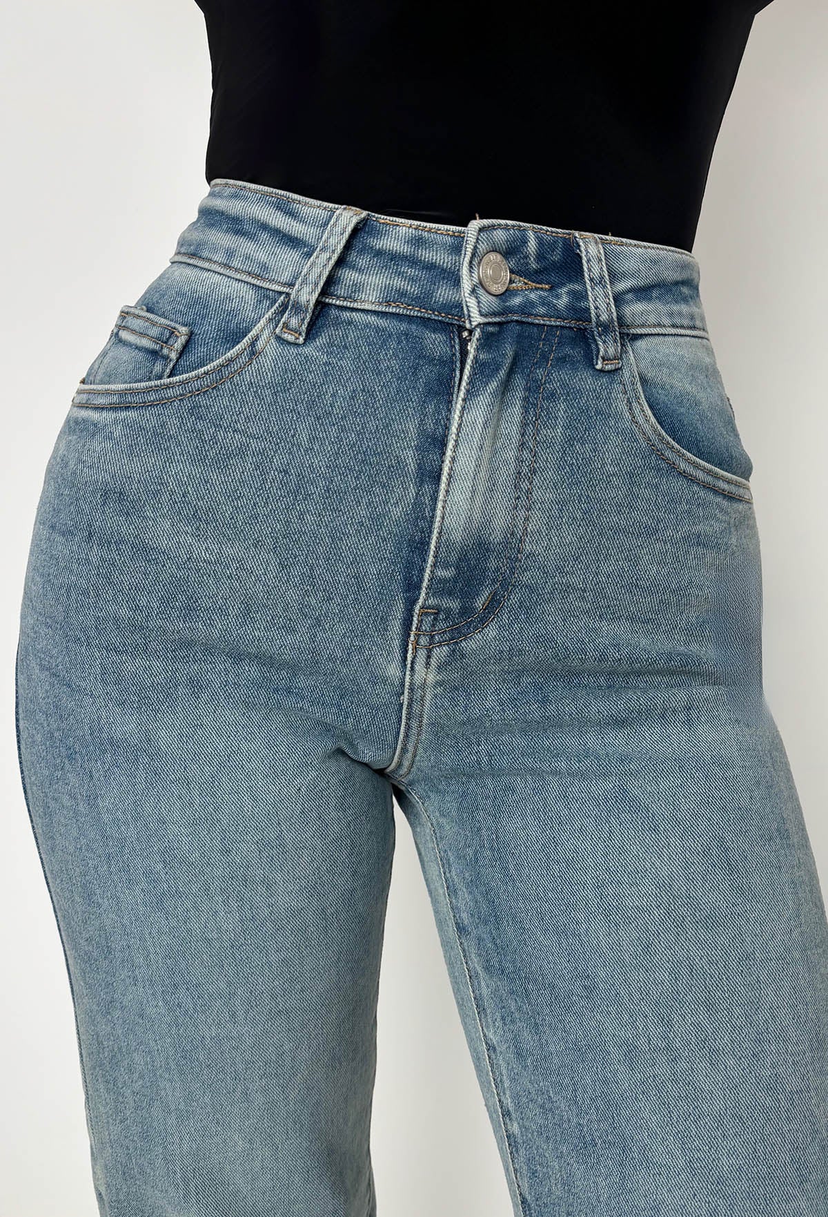 Sugar Daddy Light Wash Super Stretch Dad Fit Wide Leg Jeans - Image 5